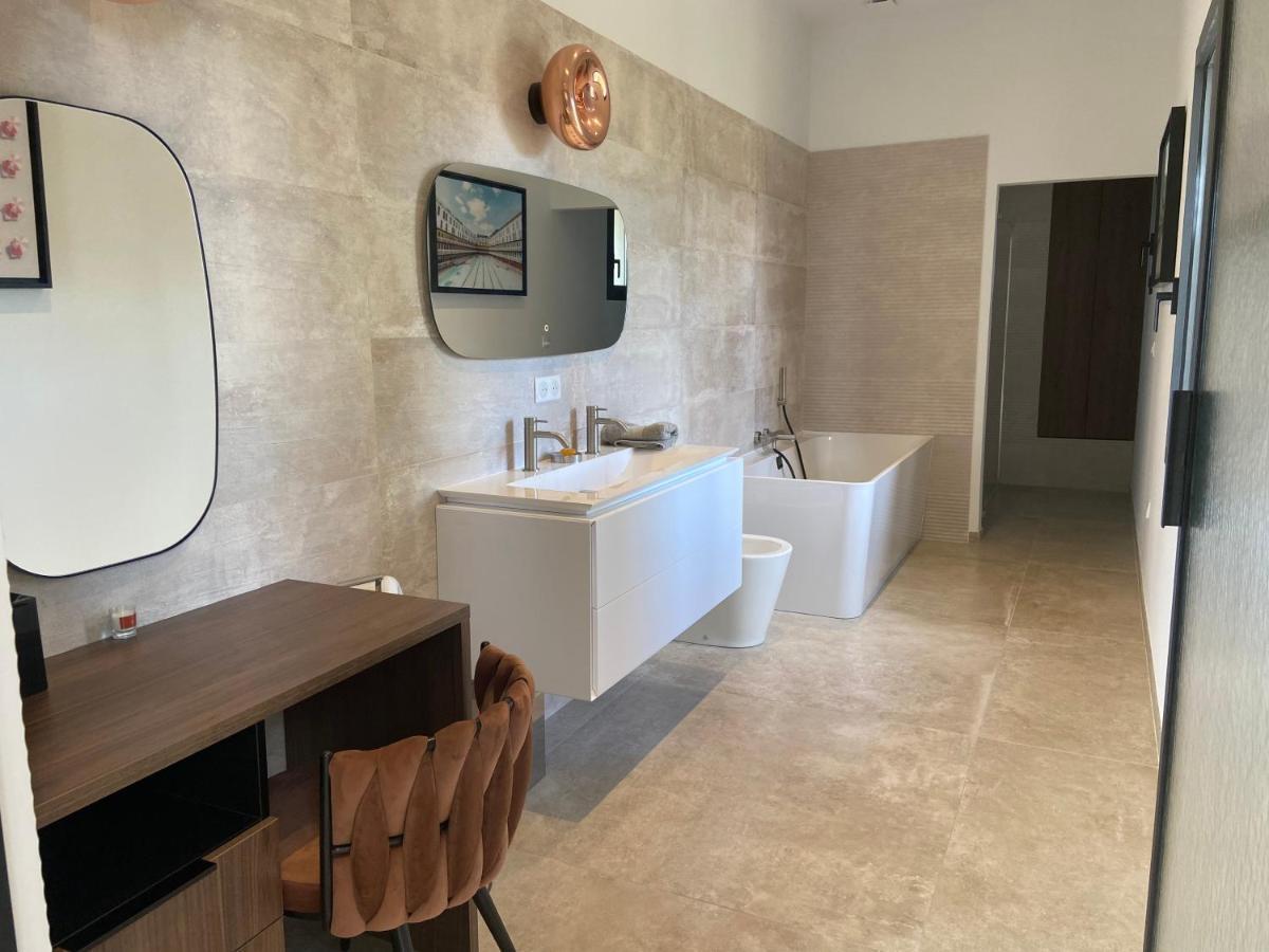 Le Clos Celine Flayosc ภายนอก รูปภาพ